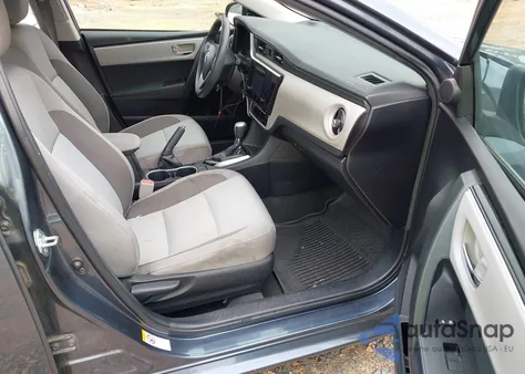 2018 Toyota Corolla Le z USA, uszkodzony, nr VIN 2T1BURHE2JC060547